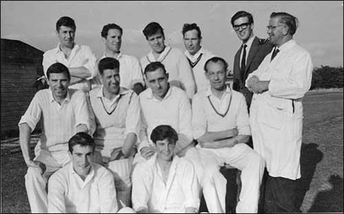 Chamberlain's cricket team