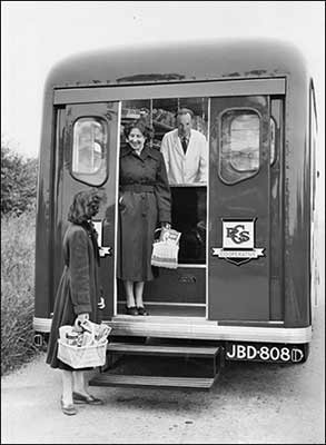 mobile shop about 1960