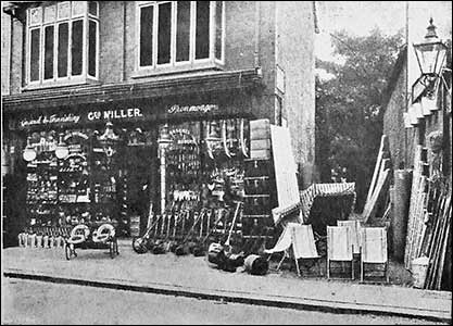 The shop in 1911
