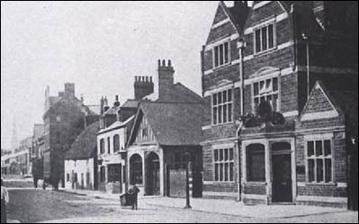 The Railway Inn & Stonehurst c1902
