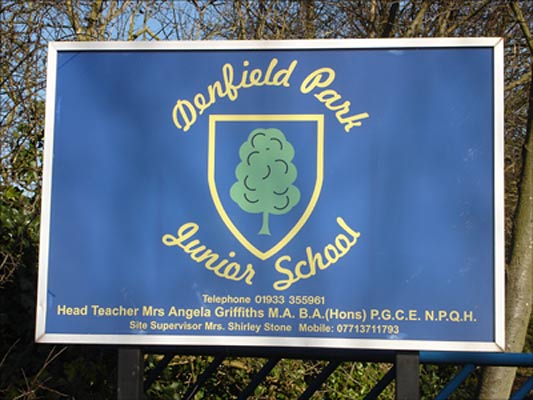 Photo of Denfield School Sign