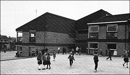 Whitefriars Junior School and playground