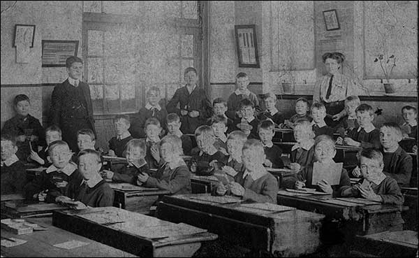 Inside a classroom 1910