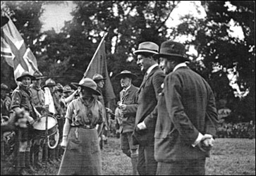 Scouts Review 1920