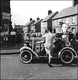 1950s carnival entry