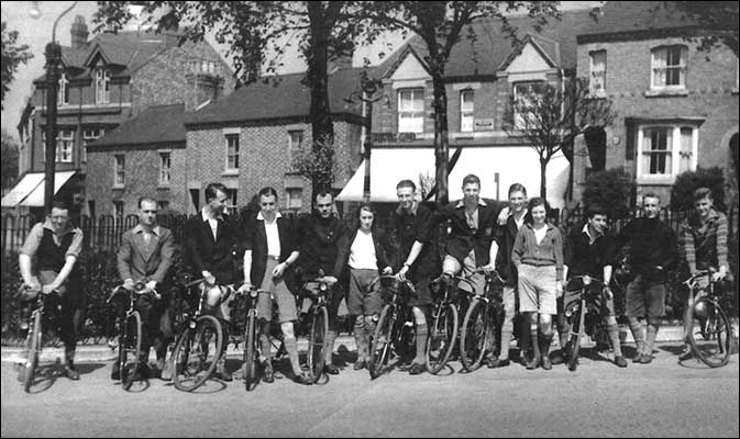 Photo of Rushden Century Cycle Club, 1934