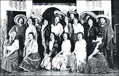 Chorus in Viva Mexico 1979