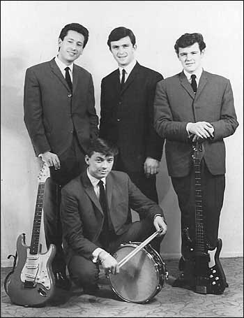 The Saphires in 1963