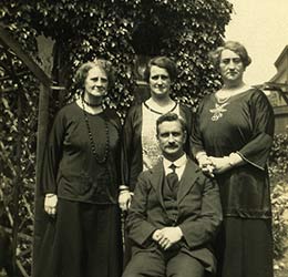 Alfred Watson with his sisters