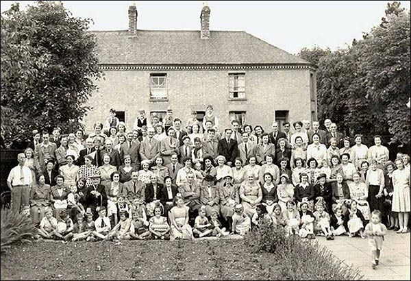 1953 staff and families
