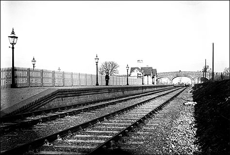 1894 Station & bridge