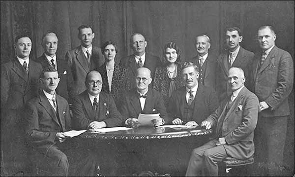 1931 staff