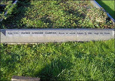 Grave D.311 Rushden Cemetery