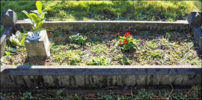 Grave C.263