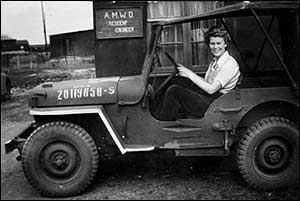 The other sister in one of the Jeeps