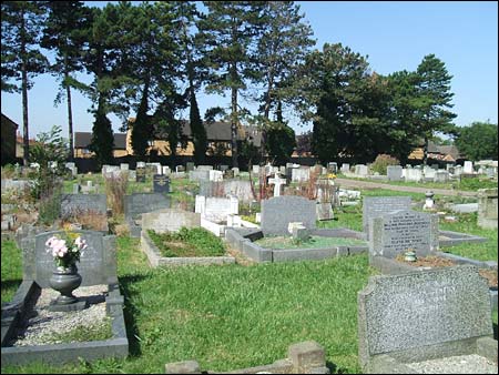F2 Section towards Harborough Road