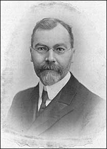 Rev W F Harris