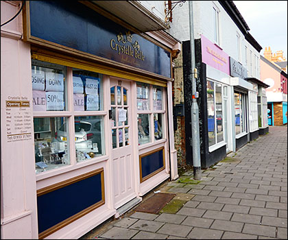 High Street looking north