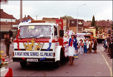 The lorry carrying the "wedding party"