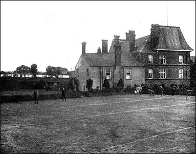 Bowling at the Queen Victoria Hotel