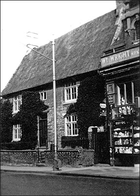 100 High Street