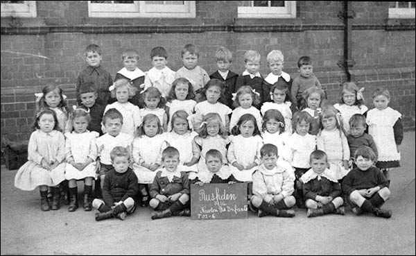 Newton Road Infants in 1914