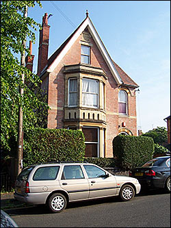 Picture of Gladstone House, Griffith Street