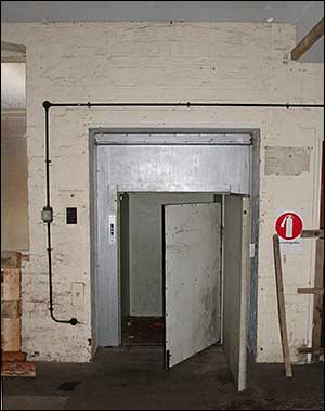 Goods lift