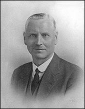 Mr J Roe