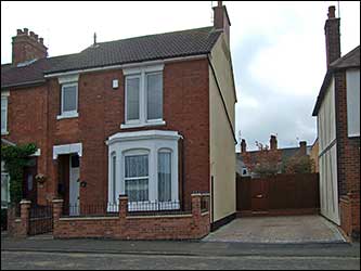 17 Manton Road