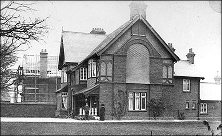 1898