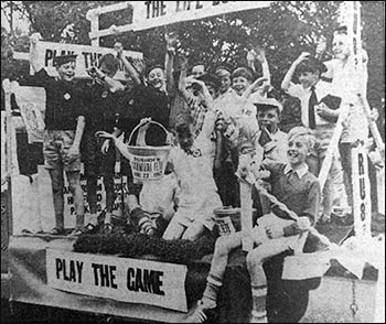 Life Boys' float