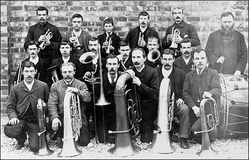 Photograph of Breakaway group taken in 1898.