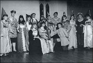 Cast RATS Puss in Boots 1988