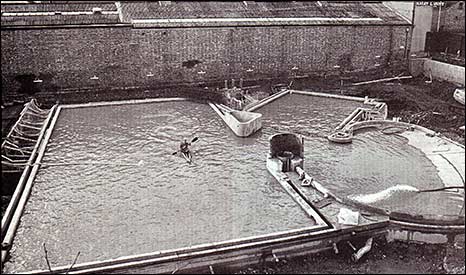 Canoeing in the new pool