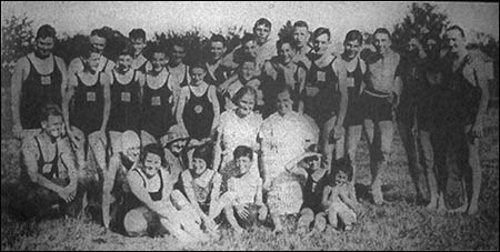 1934