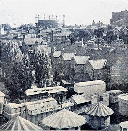 view to the gas-gholders