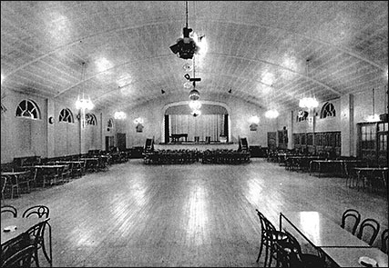 1957