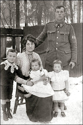 Bird Family 1916