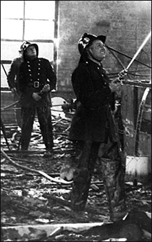 Cliff with the hose
