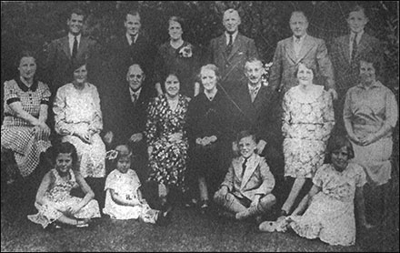 Hanger family
