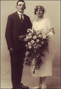 Harry Larkins & Aunt May