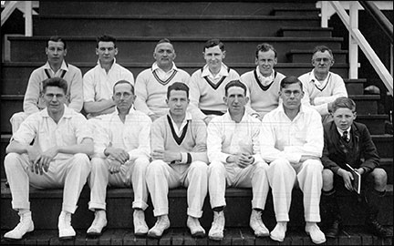 1929