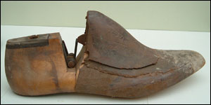 A built up shoe last