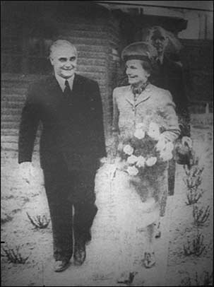 Duchess & John White