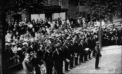 Higham Ferrers - an Armistice commemoration service