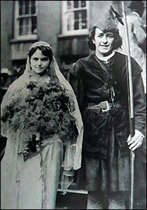 'Maid Marion & Robin Hood'