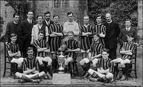 1921