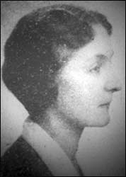 Mrs E Simpson