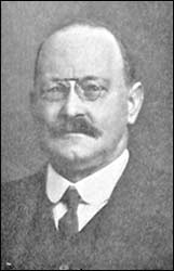 Mr W N Roberts